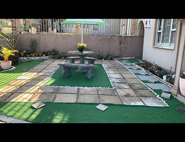 6 BEDROOM HOUSE FOR SALE IN SHALLCROSS